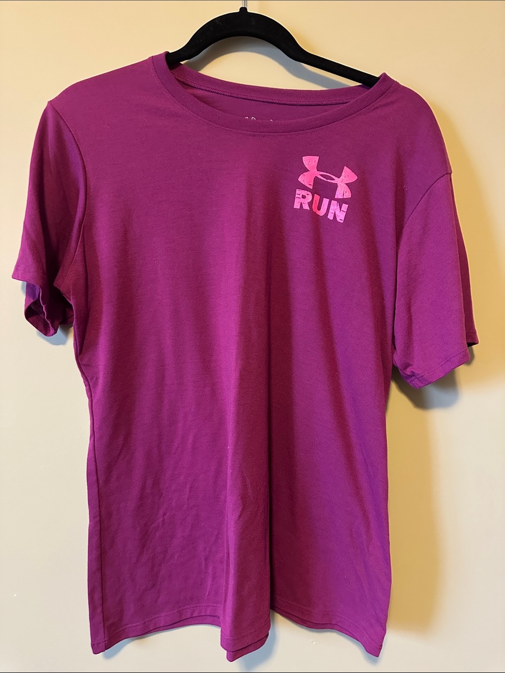 2 Under Armour Run Short Sleeve Tshirts